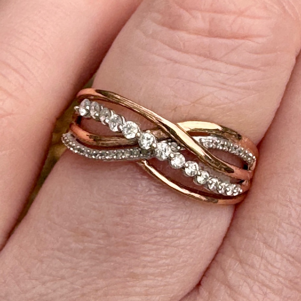 Vintage rose gold and natural diamond wedding band circa 1980s